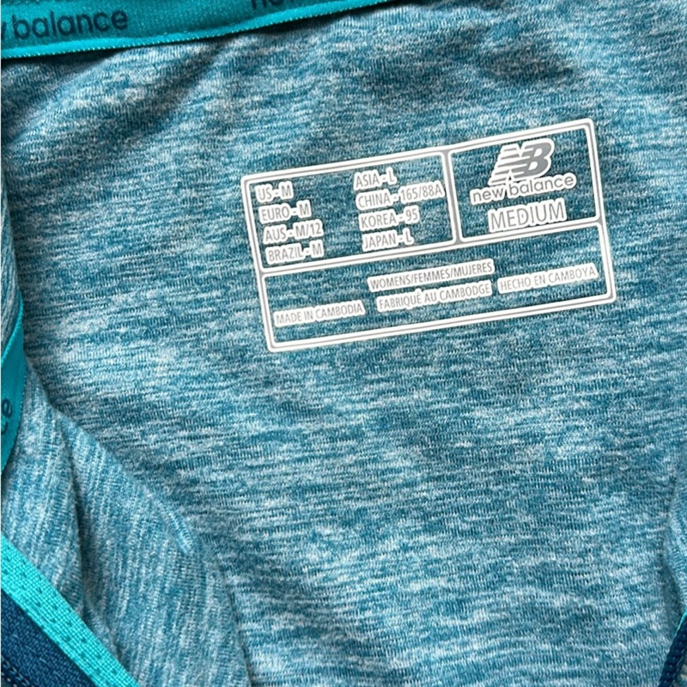 Set of 2 New Balance quarter zip pullovers, size Medium - Picture 9 of 9